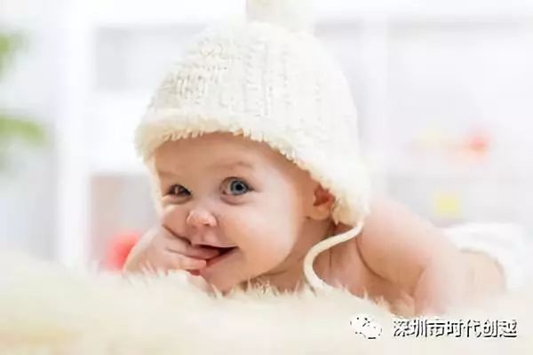 新生兒眼底篩查必須做嗎？